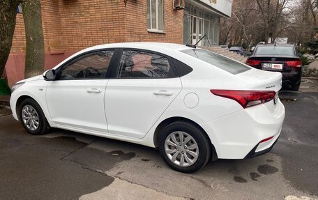 Hyundai Solaris II рестайлинг, 2018 год, 1 430 000 рублей, 9 фотография