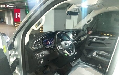Volkswagen Multivan T6 рестайлинг, 2020 год, 6 290 000 рублей, 13 фотография