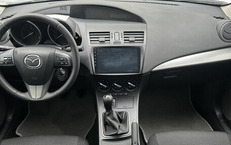 Mazda 3, 2012 год, 1 045 000 рублей, 10 фотография