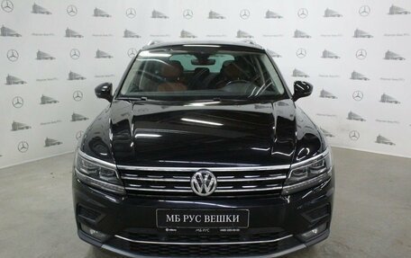 Volkswagen Tiguan II, 2019 год, 3 595 000 рублей, 2 фотография