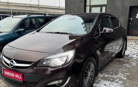 Opel Astra J, 2013 год, 970 000 рублей, 1 фотография