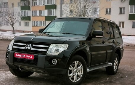 Mitsubishi Pajero IV, 2008 год, 1 фотография