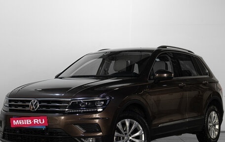 Volkswagen Tiguan II, 2017 год, 2 529 000 рублей, 3 фотография