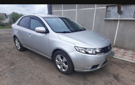 KIA Cerato III, 2010 год, 600 000 рублей, 3 фотография