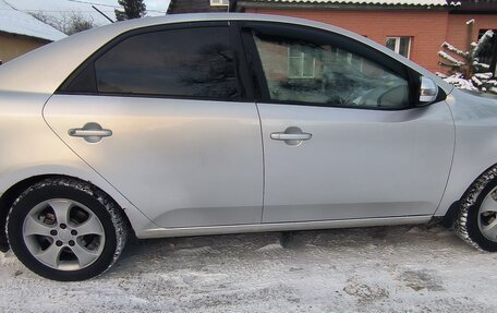 KIA Cerato III, 2010 год, 600 000 рублей, 5 фотография