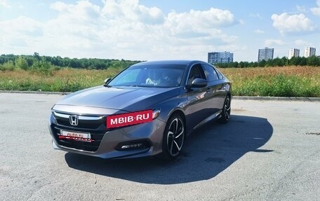 Honda Accord IX рестайлинг, 2018 год, 2 030 000 рублей, 5 фотография