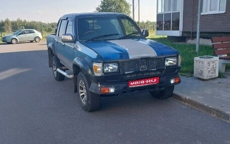 Toyota Hilux VI, 1992 год, 650 000 рублей, 1 фотография