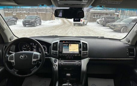 Toyota Land Cruiser 200, 2015 год, 4 620 000 рублей, 20 фотография