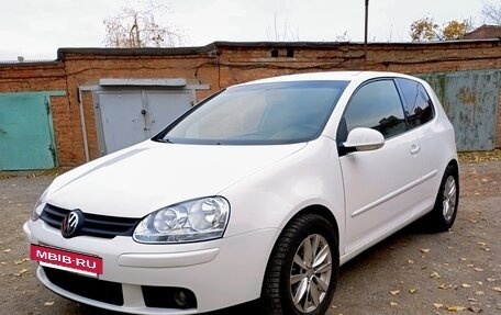 Volkswagen Golf V, 2005 год, 650 000 рублей, 8 фотография