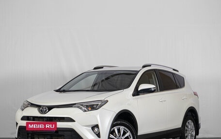 Toyota RAV4, 2017 год, 2 859 000 рублей, 3 фотография