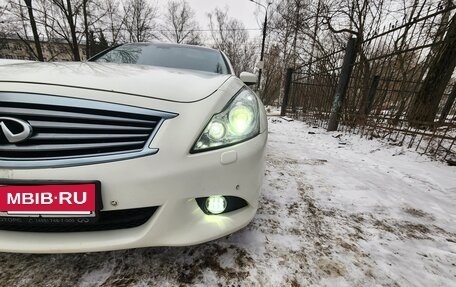 Infiniti G, 2011 год, 1 350 000 рублей, 2 фотография