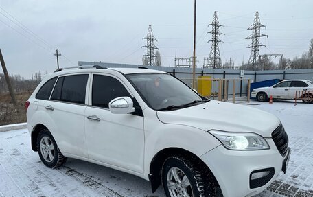 Lifan X60 I рестайлинг, 2014 год, 610 000 рублей, 2 фотография