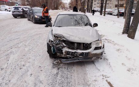 Hyundai Accent II, 2010 год, 450 000 рублей, 2 фотография