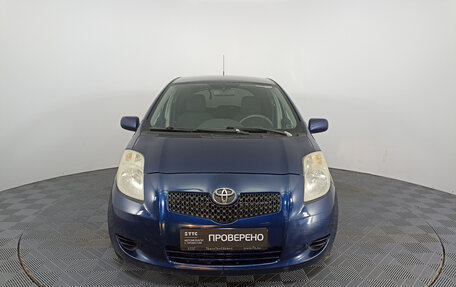 Toyota Yaris III рестайлинг, 2006 год, 549 900 рублей, 2 фотография