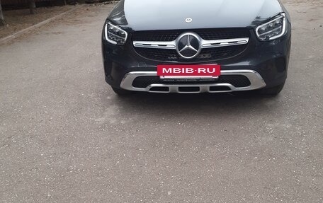 Mercedes-Benz GLC Coupe, 2022 год, 6 250 000 рублей, 2 фотография