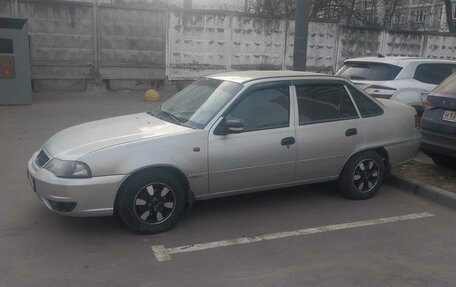 Daewoo Nexia I рестайлинг, 2008 год, 250 000 рублей, 4 фотография