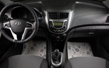Hyundai Solaris II рестайлинг, 2013 год, 1 089 000 рублей, 6 фотография