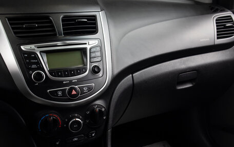 Hyundai Solaris II рестайлинг, 2013 год, 1 089 000 рублей, 11 фотография
