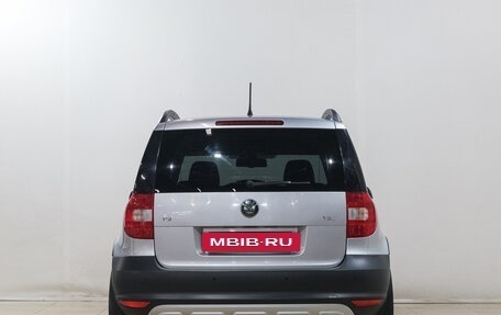 Skoda Yeti I рестайлинг, 2013 год, 1 019 000 рублей, 5 фотография