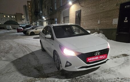 Hyundai Solaris II рестайлинг, 2021 год, 1 450 000 рублей, 8 фотография