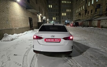 Hyundai Solaris II рестайлинг, 2021 год, 1 450 000 рублей, 6 фотография