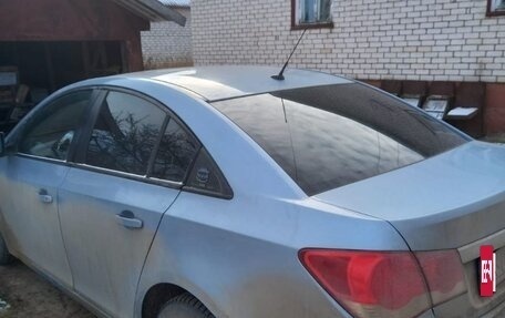 Chevrolet Cruze II, 2011 год, 530 000 рублей, 3 фотография