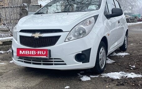 Chevrolet Spark III, 2012 год, 665 000 рублей, 3 фотография