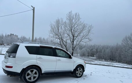 Mitsubishi Outlander III рестайлинг 3, 2008 год, 938 000 рублей, 18 фотография