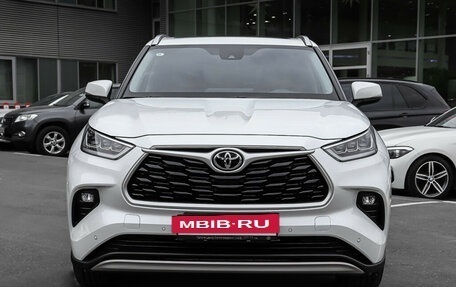 Toyota Highlander, 2024 год, 7 290 000 рублей, 2 фотография
