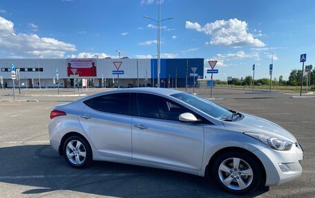 Hyundai Elantra V, 2013 год, 1 360 000 рублей, 2 фотография