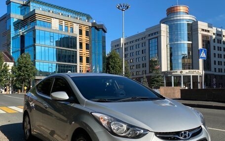 Hyundai Elantra V, 2013 год, 1 360 000 рублей, 4 фотография