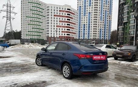 Hyundai Solaris II рестайлинг, 2021 год, 1 665 000 рублей, 5 фотография