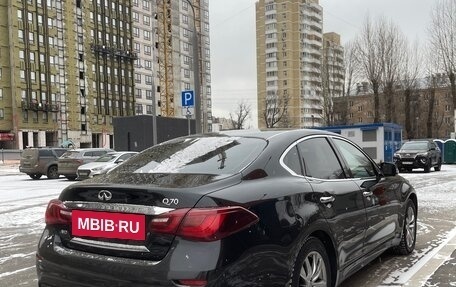 Infiniti Q70 I, 2016 год, 2 850 000 рублей, 3 фотография