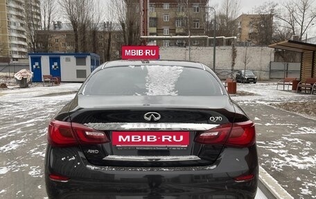 Infiniti Q70 I, 2016 год, 2 850 000 рублей, 4 фотография