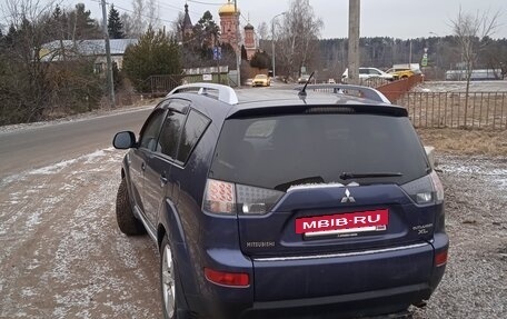 Mitsubishi Outlander III рестайлинг 3, 2007 год, 1 250 000 рублей, 3 фотография