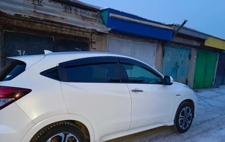 Honda Vezel, 2015 год, 1 799 000 рублей, 10 фотография