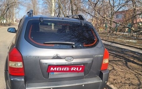 Hyundai Tucson III, 2009 год, 900 000 рублей, 9 фотография