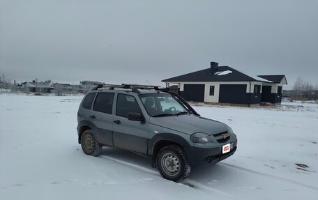 Chevrolet Niva I рестайлинг, 2019 год, 1 030 000 рублей, 2 фотография