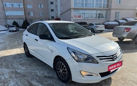 Hyundai Solaris II рестайлинг, 2015 год, 1 180 000 рублей, 4 фотография