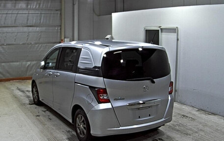 Honda Freed I, 2011 год, 1 230 000 рублей, 6 фотография