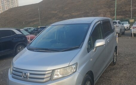 Honda Freed I, 2011 год, 1 230 000 рублей, 2 фотография