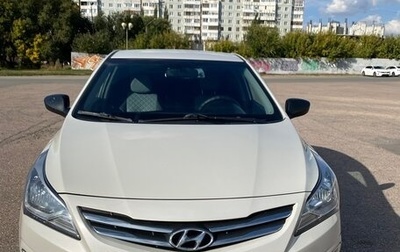 Hyundai Solaris II рестайлинг, 2015 год, 1 310 000 рублей, 1 фотография