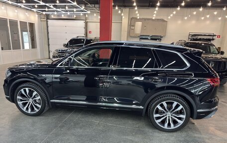 Volkswagen Touareg III, 2020 год, 6 800 000 рублей, 3 фотография