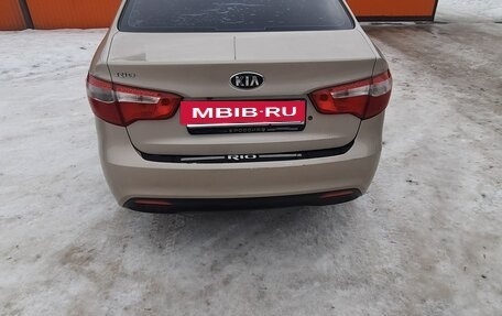 KIA Rio III рестайлинг, 2013 год, 650 000 рублей, 4 фотография