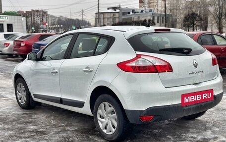 Renault Megane III, 2013 год, 815 000 рублей, 6 фотография