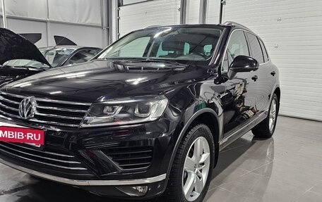 Volkswagen Touareg III, 2016 год, 3 770 000 рублей, 2 фотография