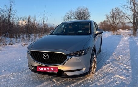 Mazda CX-5 II, 2018 год, 2 600 000 рублей, 2 фотография