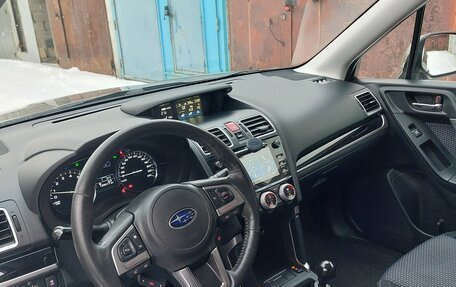 Subaru Forester, 2017 год, 1 800 000 рублей, 4 фотография