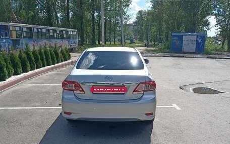 Toyota Corolla, 2012 год, 890 000 рублей, 5 фотография