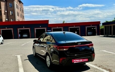 KIA Rio IV, 2017 год, 1 399 000 рублей, 6 фотография